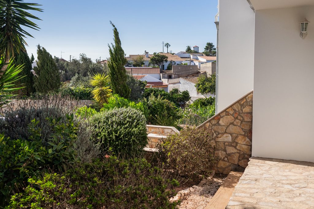 Portugal Algarve Pool Swimmingpool Raposeira Vila do Bispo Apartment Familie Familienurlaub Surfen AirBnB